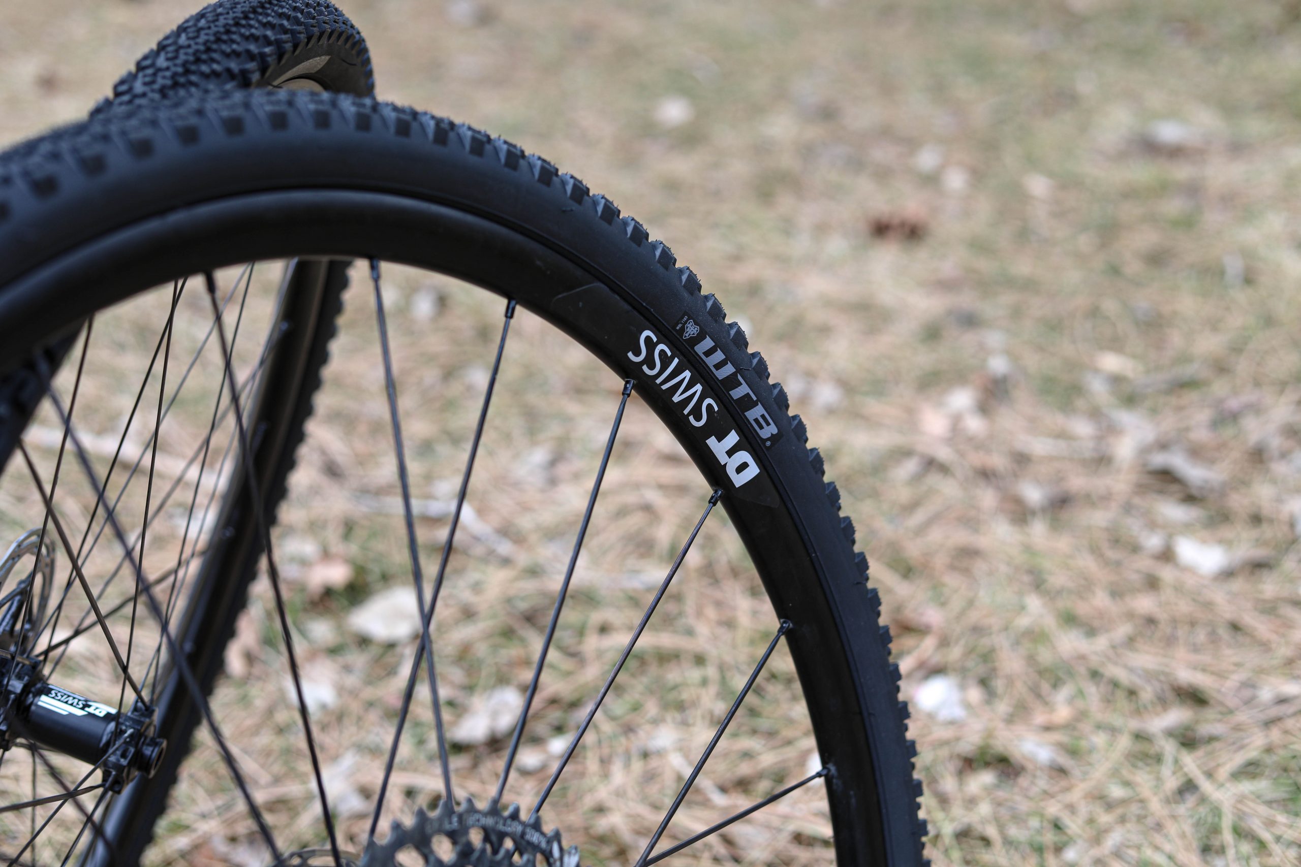 Tube vs Tubeless Tires: What should you ride?
